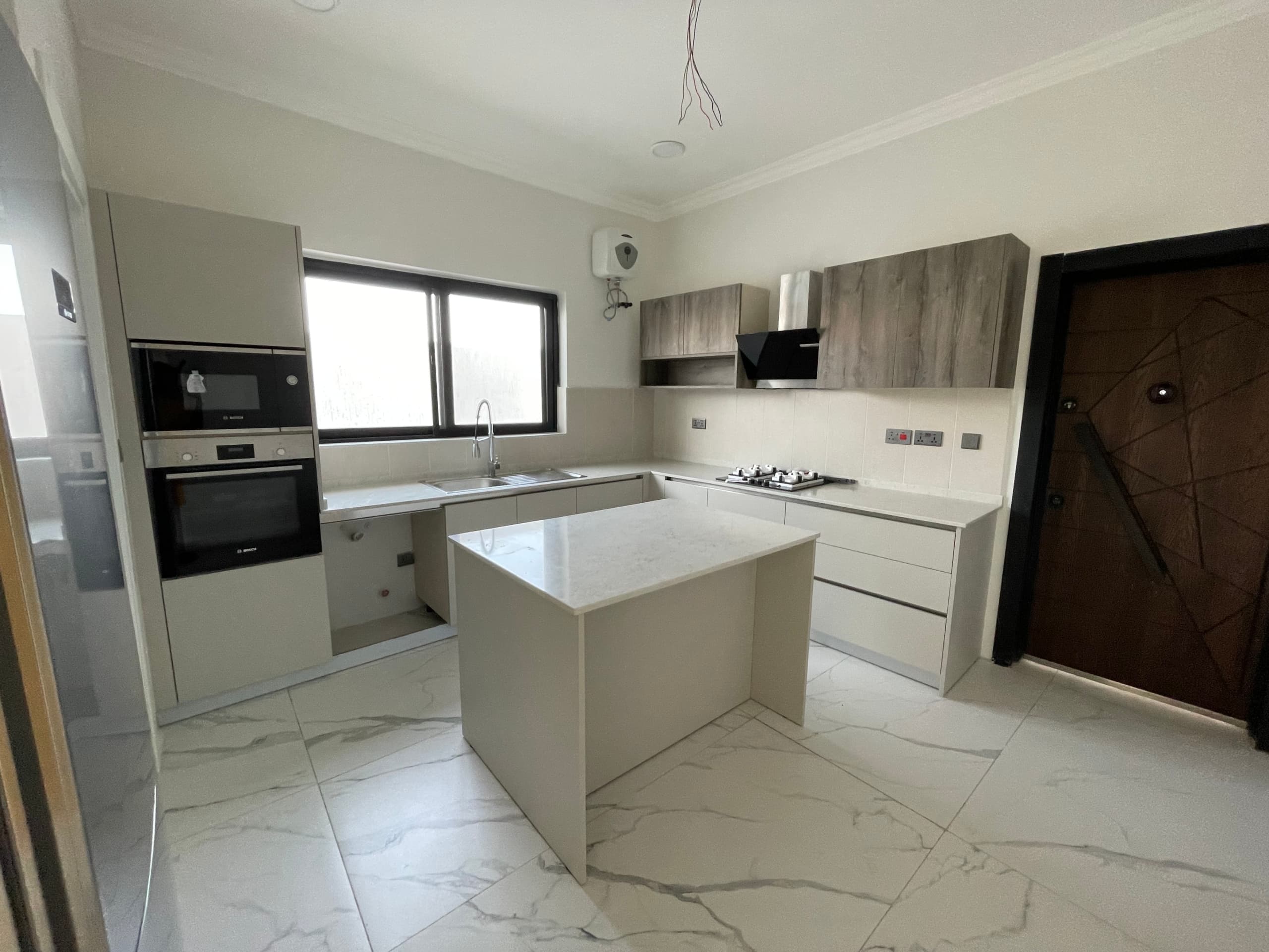 4 Bedroom Detached Townhouse At The Kharis