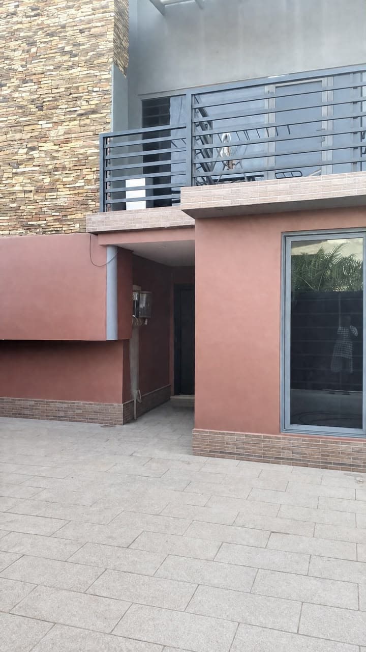 Furnished 2 Bedroom Apartment in Oyarifa Special Ice