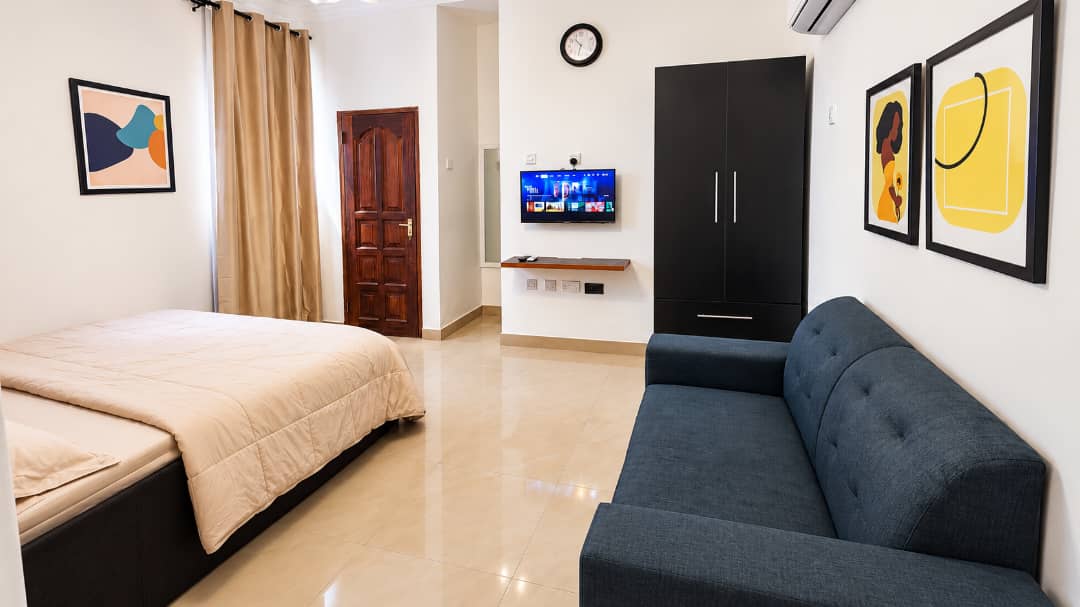 1 FULLY FURNISHED BEDROOM APARTMENT