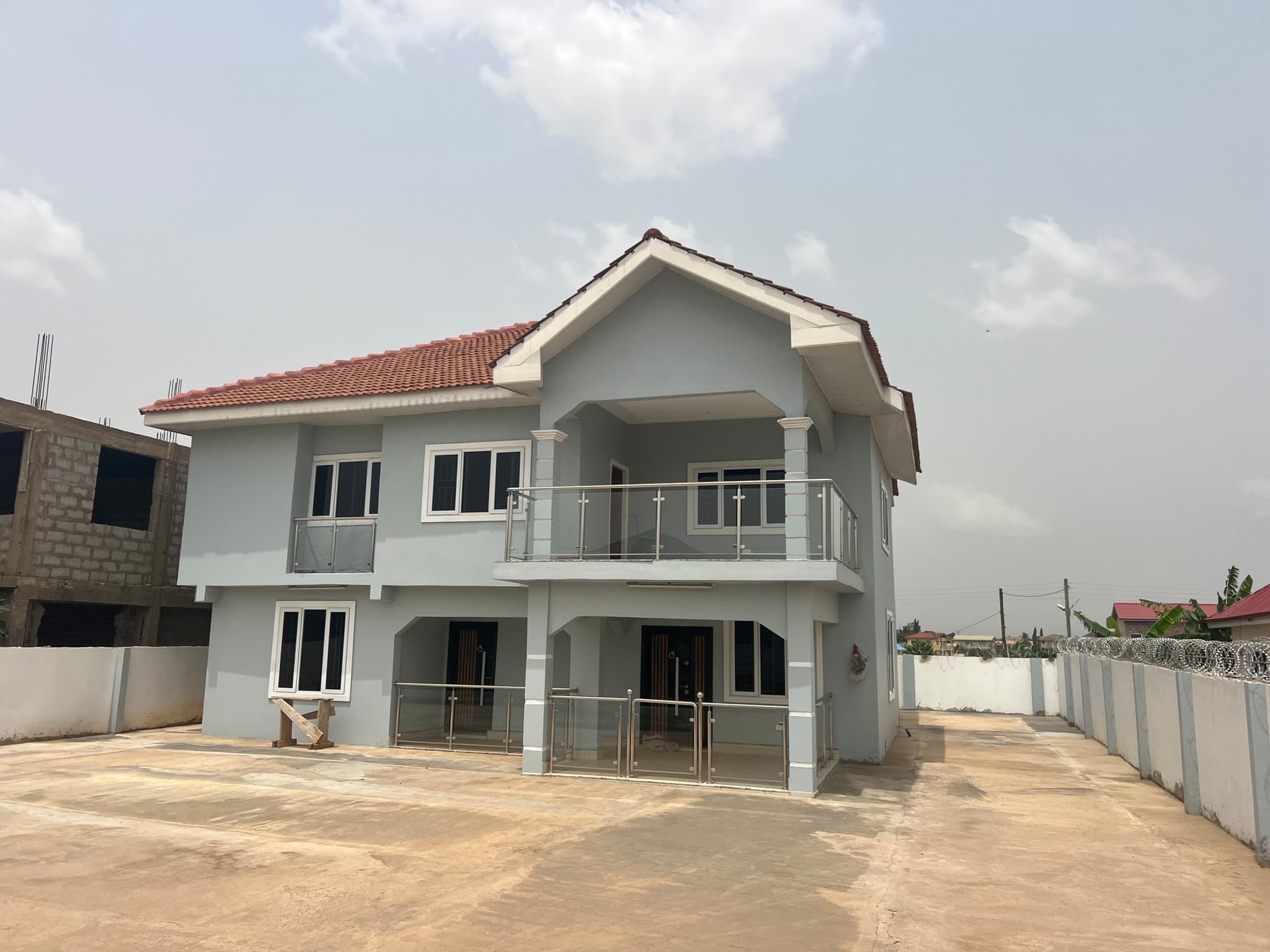 4bedrooms house for rent at Afienya