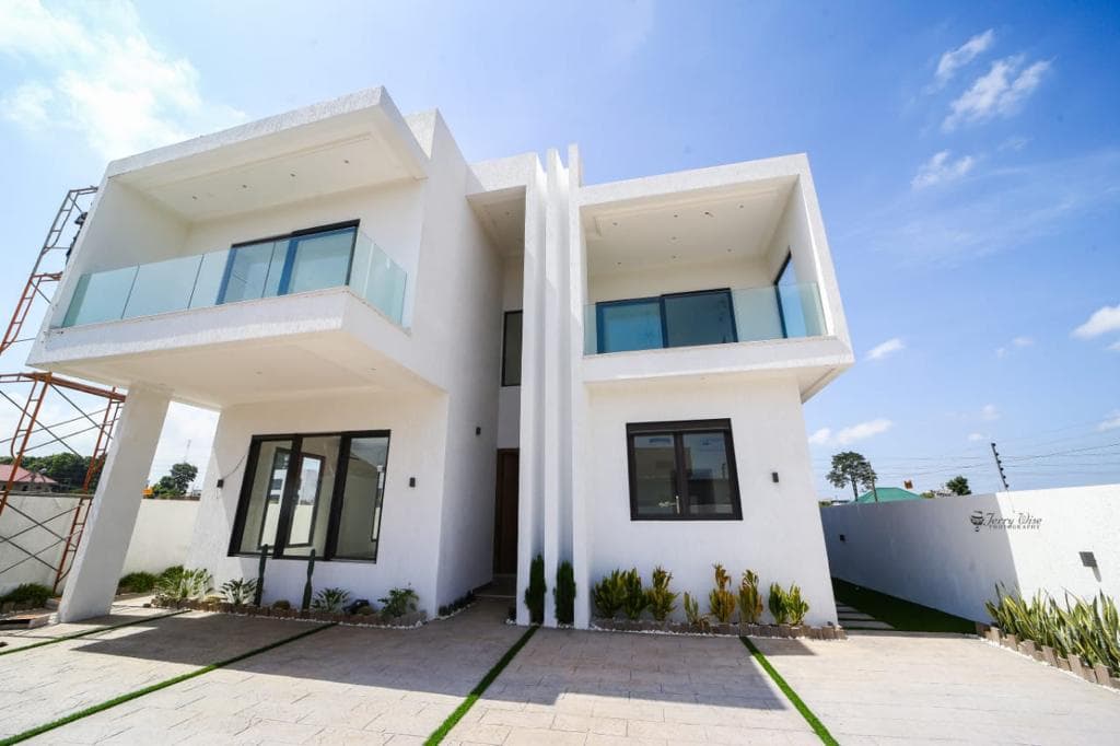 Newly 4-bedroom apartment nestled in the prestigious neighborhood of Adjiringanor, East Legon.